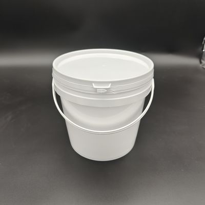 PP HDPE 재활용 가능한 식품용 플라스틱 버킷 1L-5L 용량 산과 알칼리 저항성