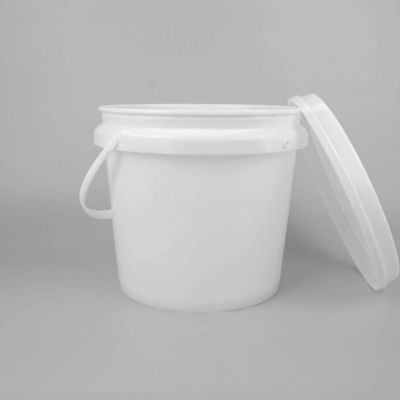 17*15*17cm 크기의 페인트 버킷